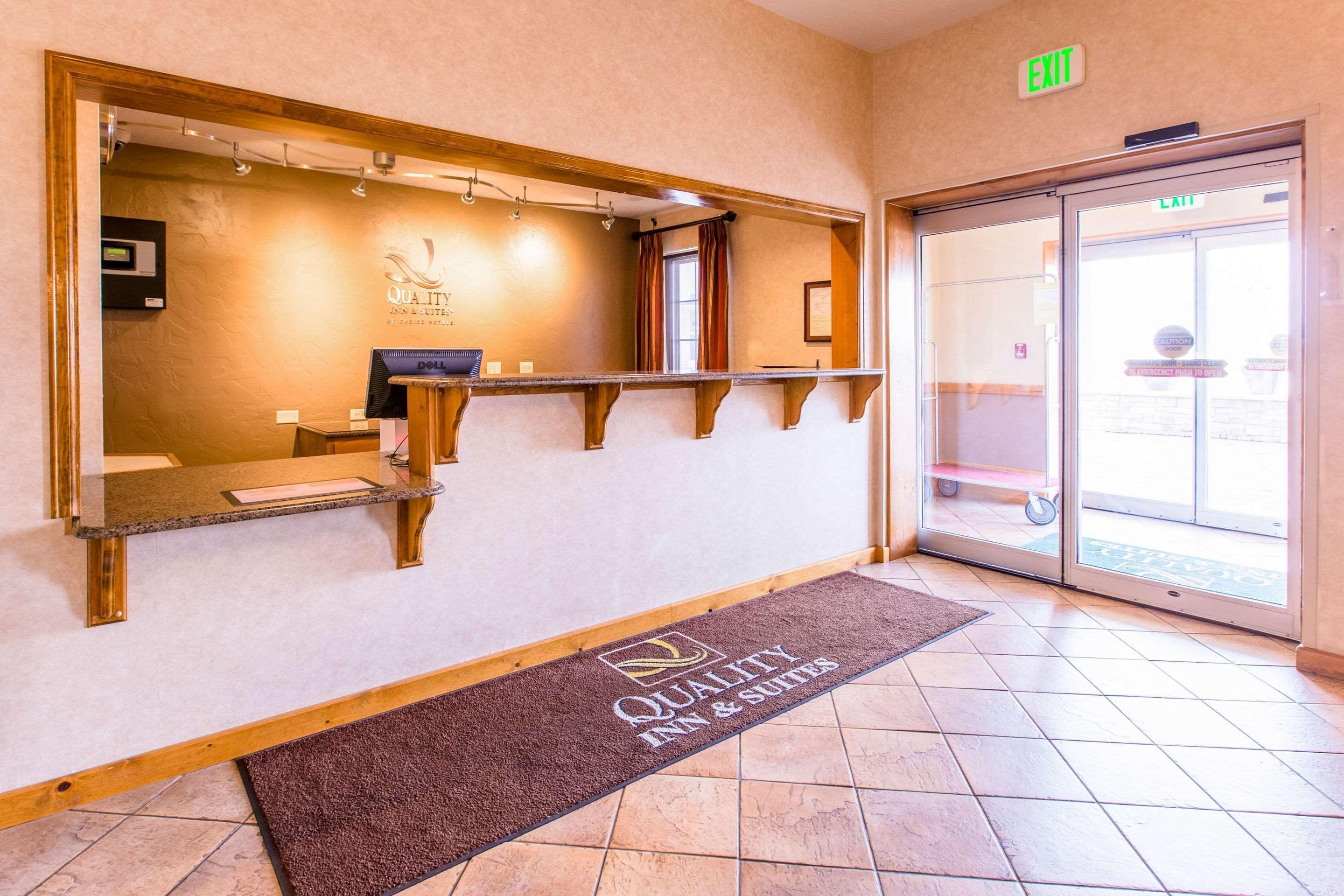 Quality Inn & Suites University Laramie Extérieur photo