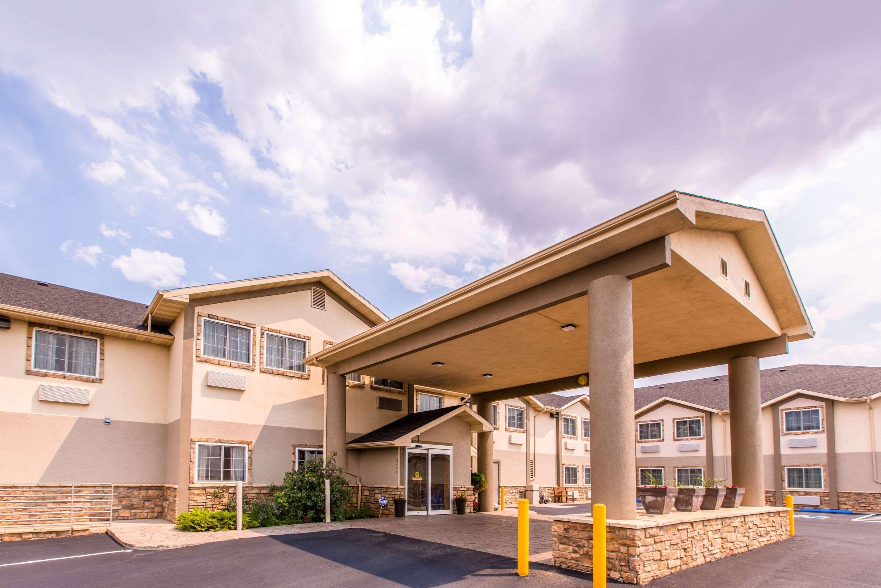 Quality Inn & Suites University Laramie Extérieur photo