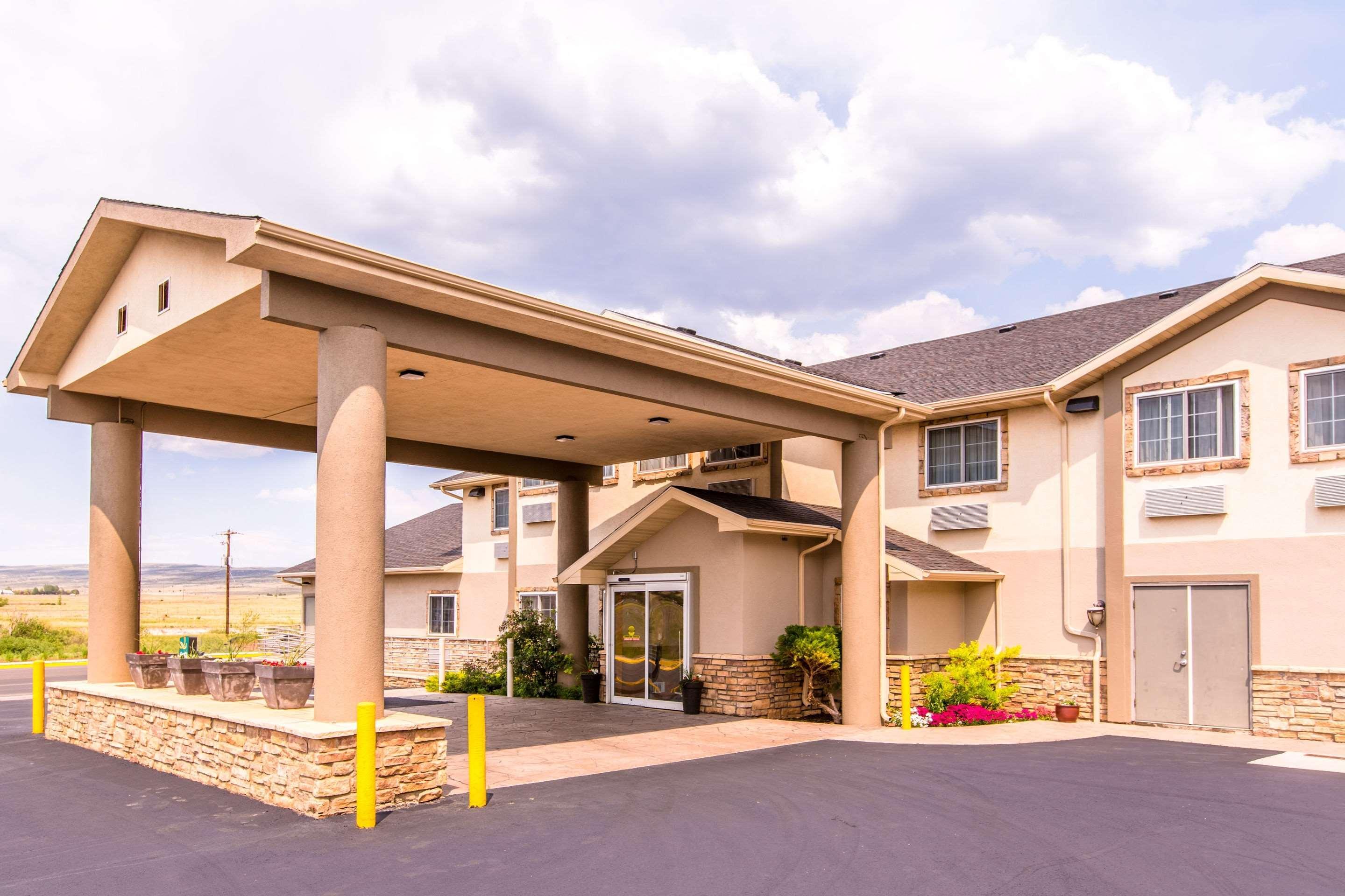 Quality Inn & Suites University Laramie Extérieur photo